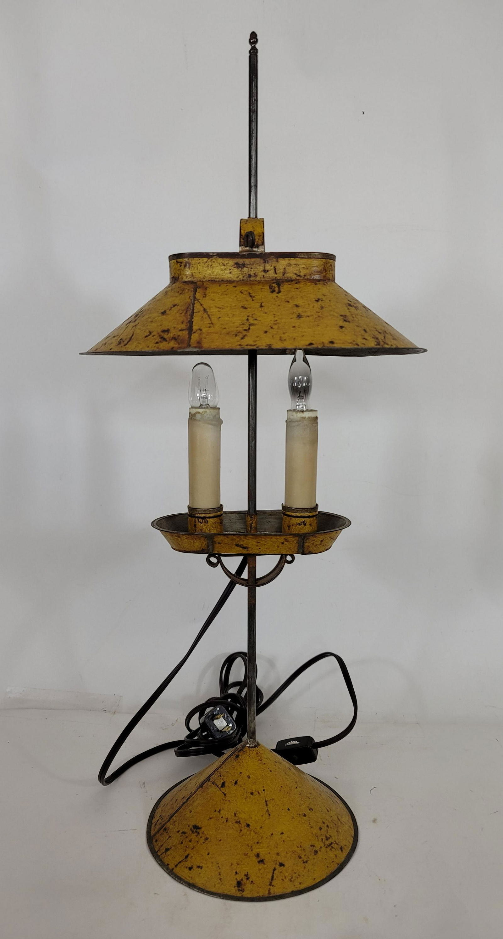Jerry Martin tinsmith made student lamp. Contemporary. (1 of 4)