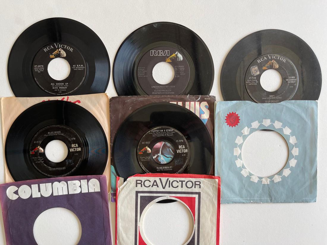 THE ELVIS PRESLEY SET #1 (1 of 1)