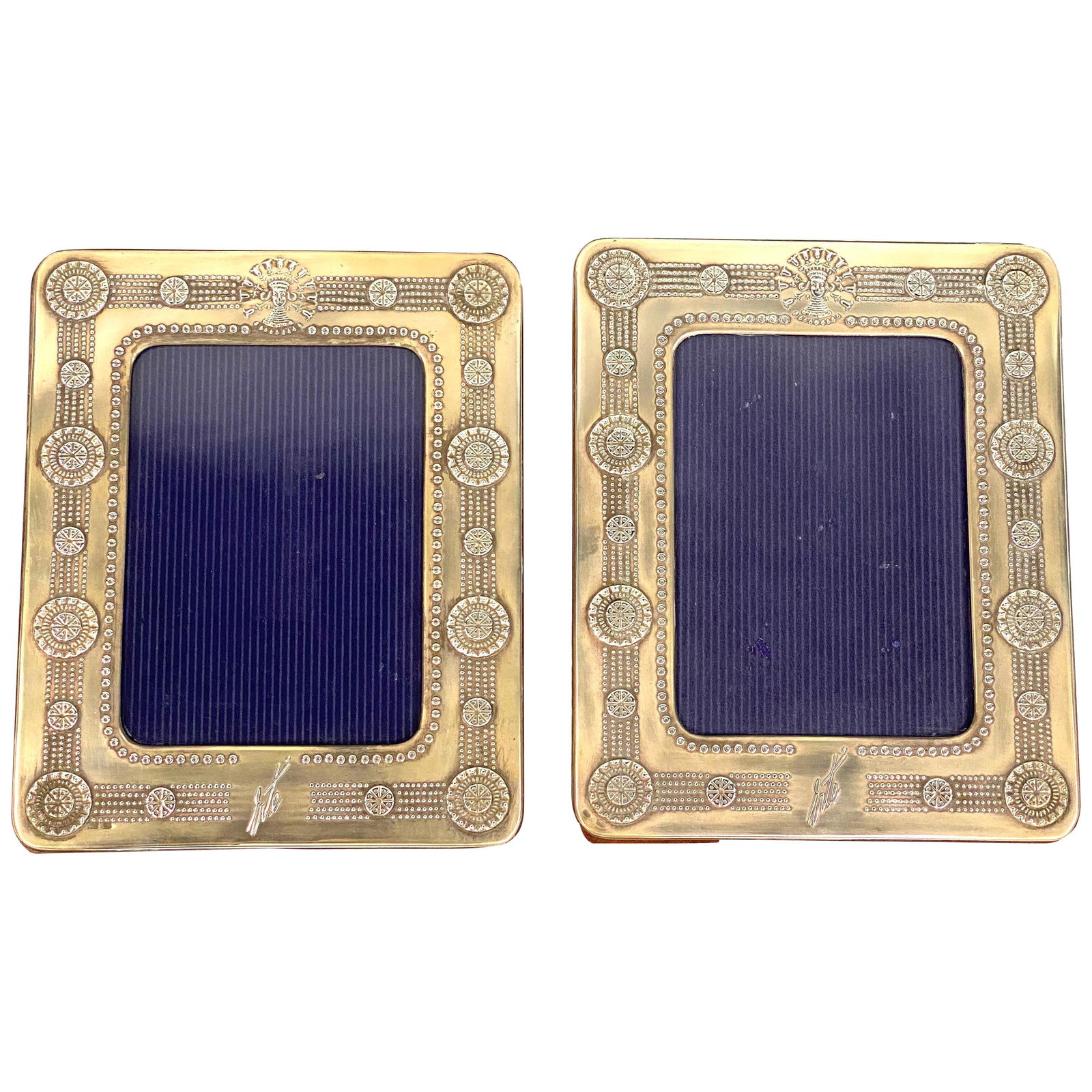 Vintage 1980's Erté Sterling Silver and Wood Frames,: Featuring sterling silver and wood with glass cover picture frames signed by Erté, made in Italy in 1980's. The weight is 501.3 grams and 513.4 grams..Designer Erté Brand Erté Dimensions Height: 10