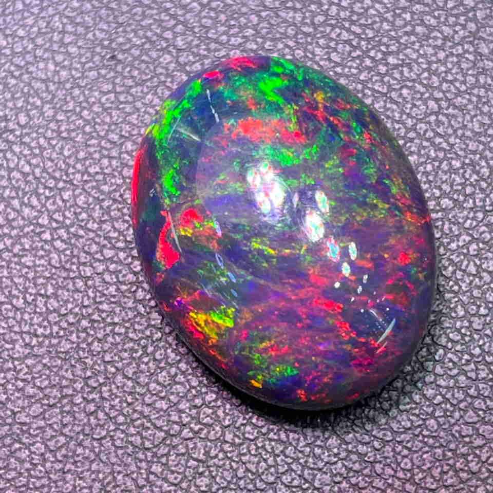 Natural Oval Cut 16.51 Carats Opal Loose Gemstone (1 of 9)