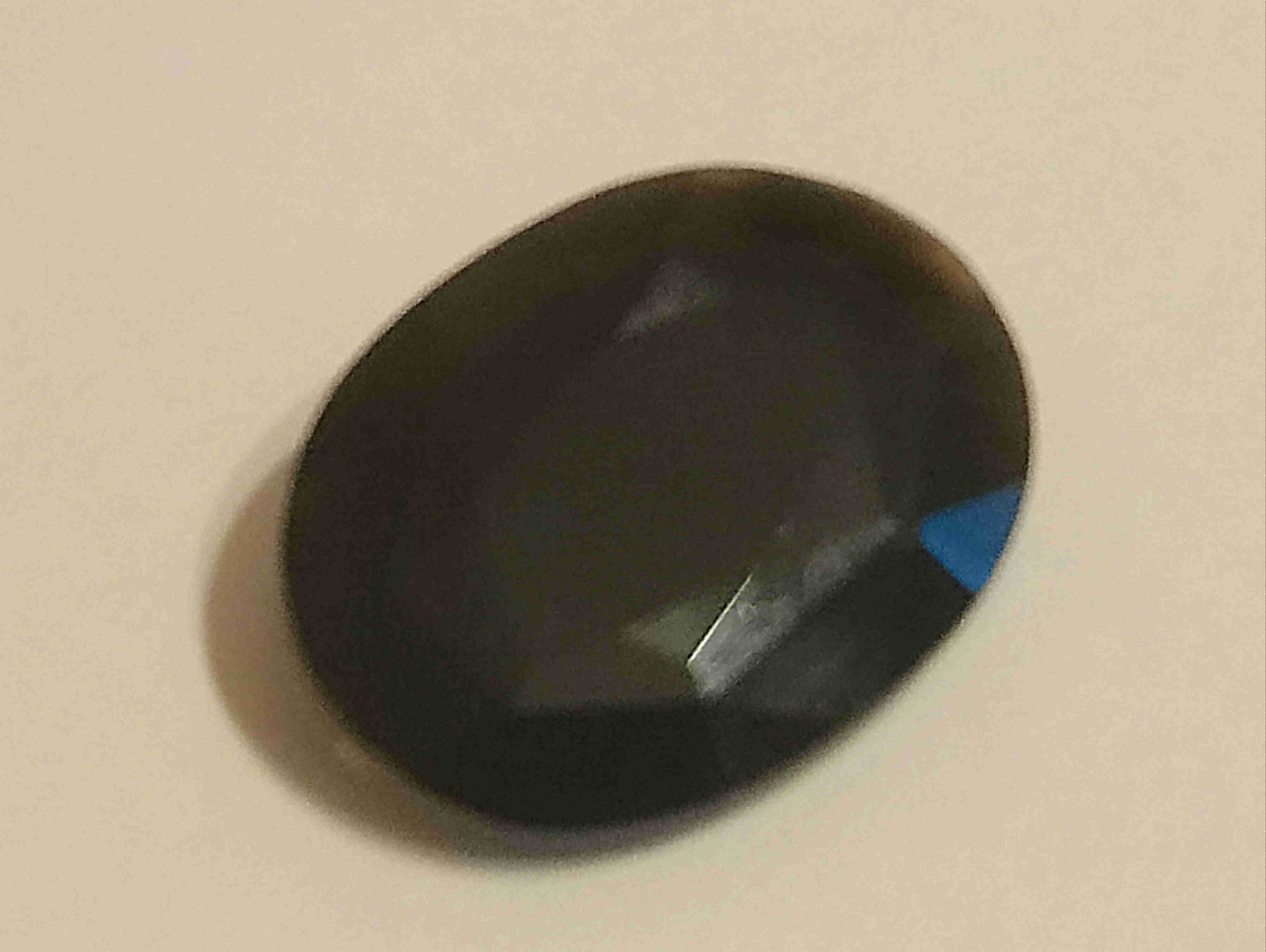 Meteorite(indochinite)-oval cut: Title: Meteorite(indochinite)-oval cut Color/Clarity: black/opaque Gemstone Type: natural Carat Weights: apr.10 Size/Dimensions: apr.25x15x4 mm Additional Information: very well cut and polished Reser