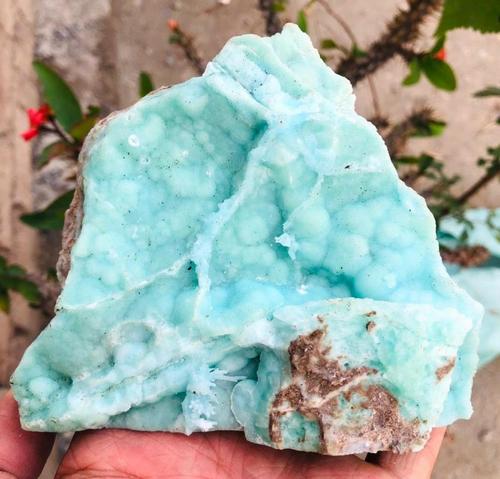 840 Grams Beautiful Aragonite Specimen (1 of 4)