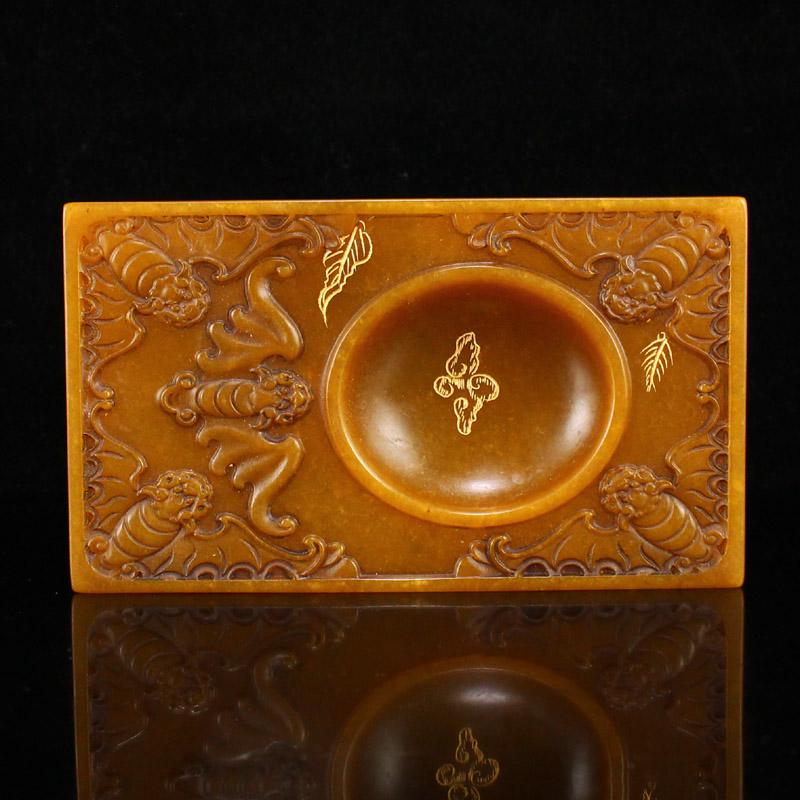 Vintage Chinese Shoushan Stone Five Bat Inkstone (1 of 9)