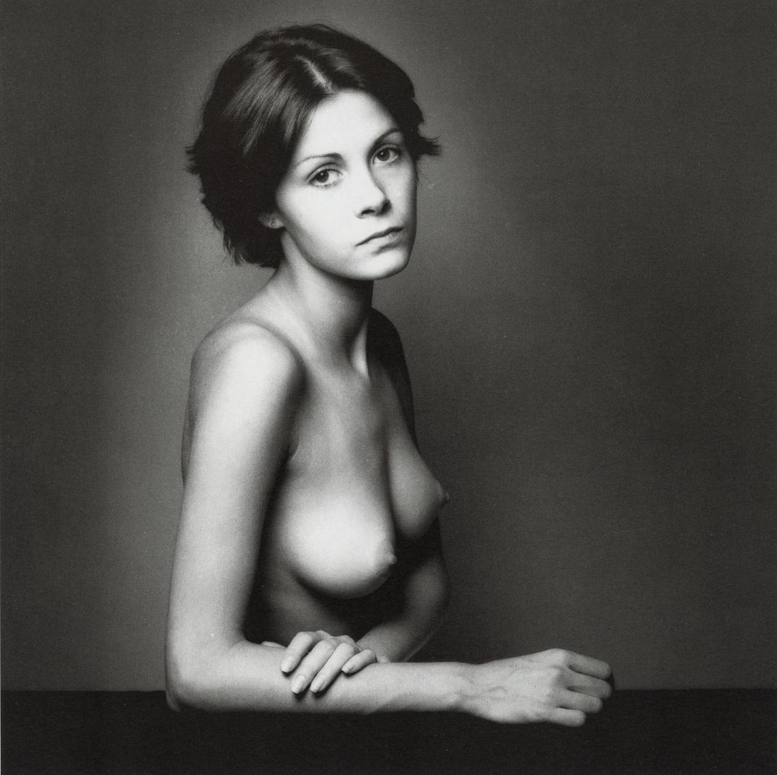 JEANLOUP SIEFF - Torses Nus, Kim, Paris, 1975 (1 of 1)