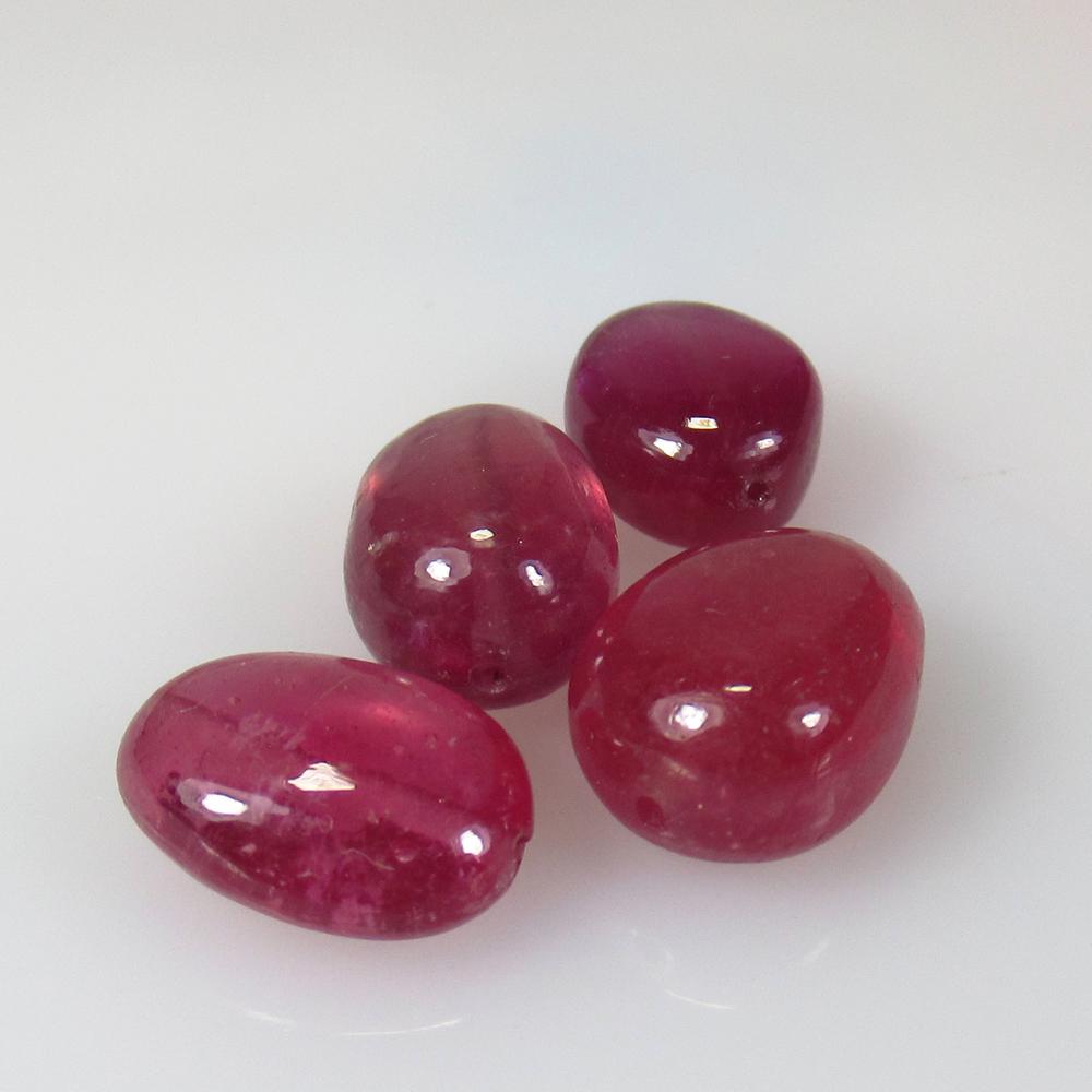 23.81 Ct Natural 4 Mozambique Red Ruby Dumble Beads (1 of 2)