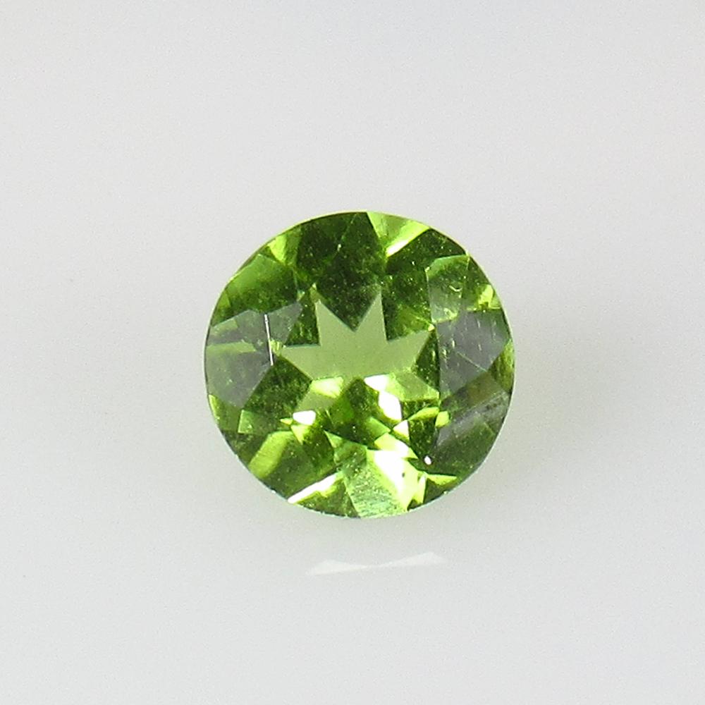 1.31 Ct Natural Pakistan Peridot Round Cut (1 of 2)