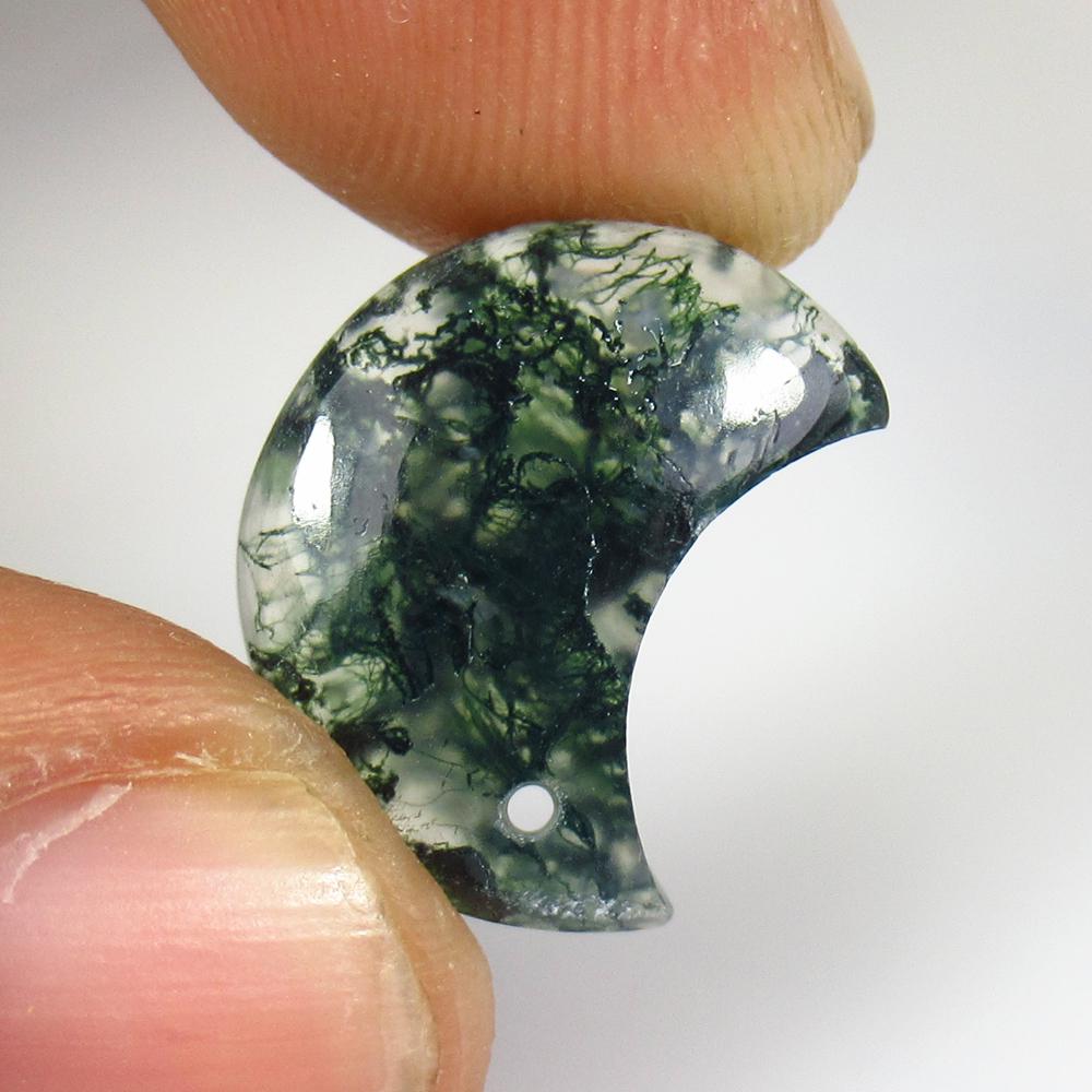 7.02 Ct Natural Drilled Rutile Quartz Half Moon Cab: No Reserve! Title: 7.02 Ct Natural Drilled Rutile Quartz Half Moon Cab Color/Clarity: Transparent Gemstone: Natural Jasper Quartz Carat Weight: 7.02 Size/Dimensions: 15.90 x 8.50 x 8.50 mm Additional