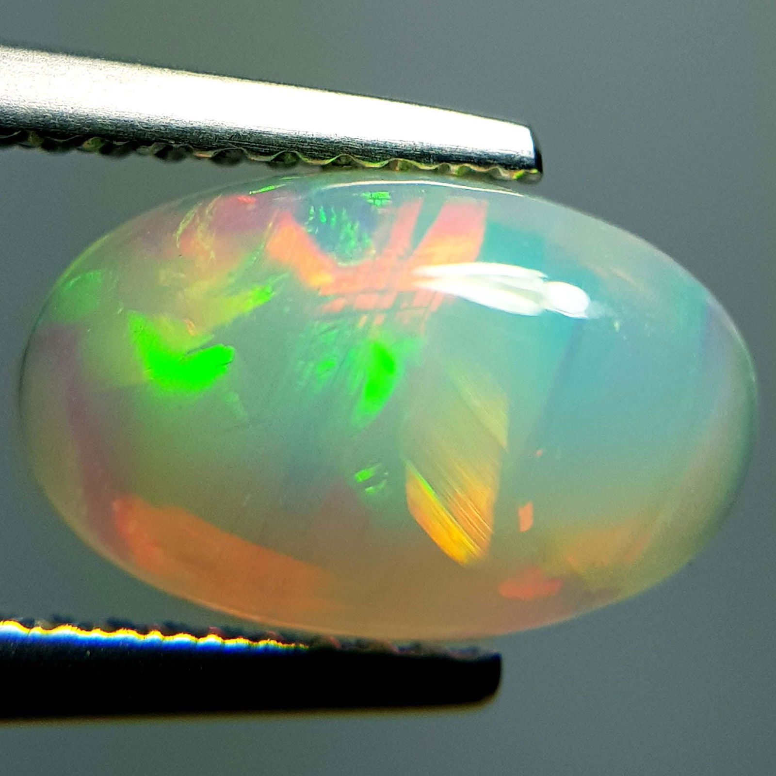 Natural Fire Opal Oval Cabochon 1.20 ct (1 of 6)