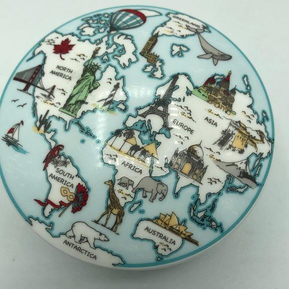 Tiffany & Co "World Map" porcelain Trinket Box (1 of 10)