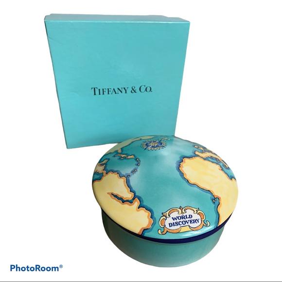 Tiffany & Co World Porcelein Trinket Dish (1 of 6)