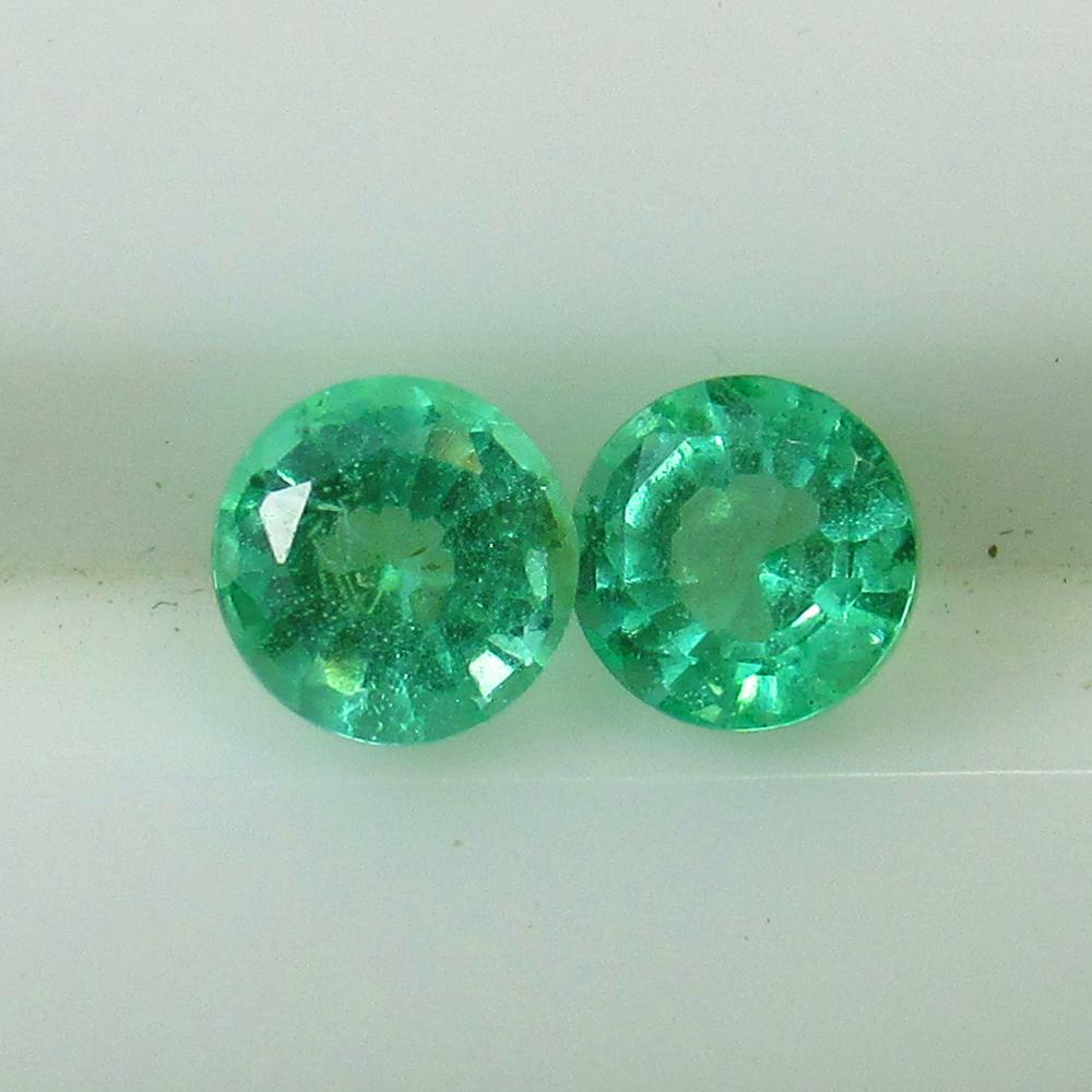 0.61 Ct Natural Colombian Emerald Round Pair (1 of 2)