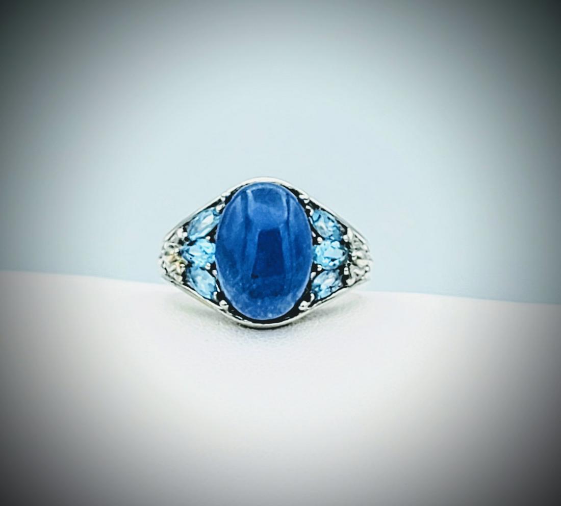 Sterling Silver Sz 8 Chalcedony & Blue Topaz Ring (1 of 3)