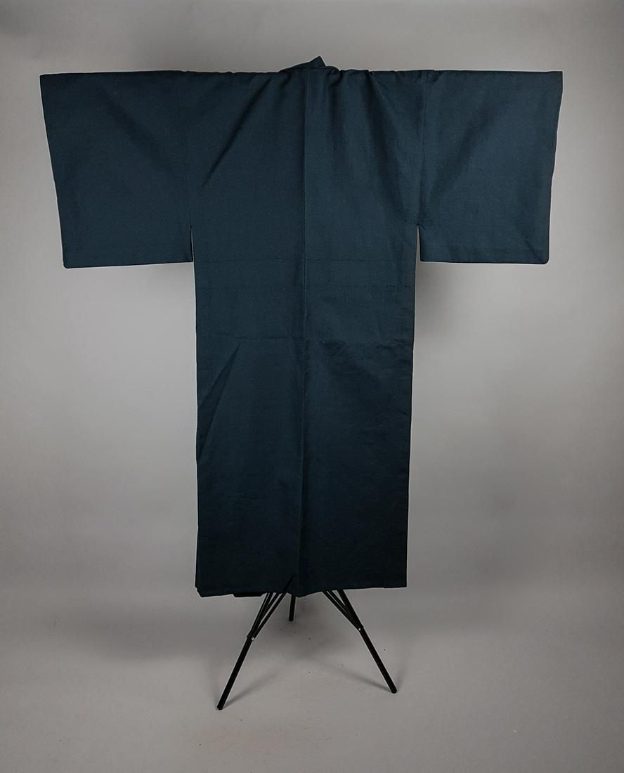 NAVY HEMP KIMONO (1 of 4)