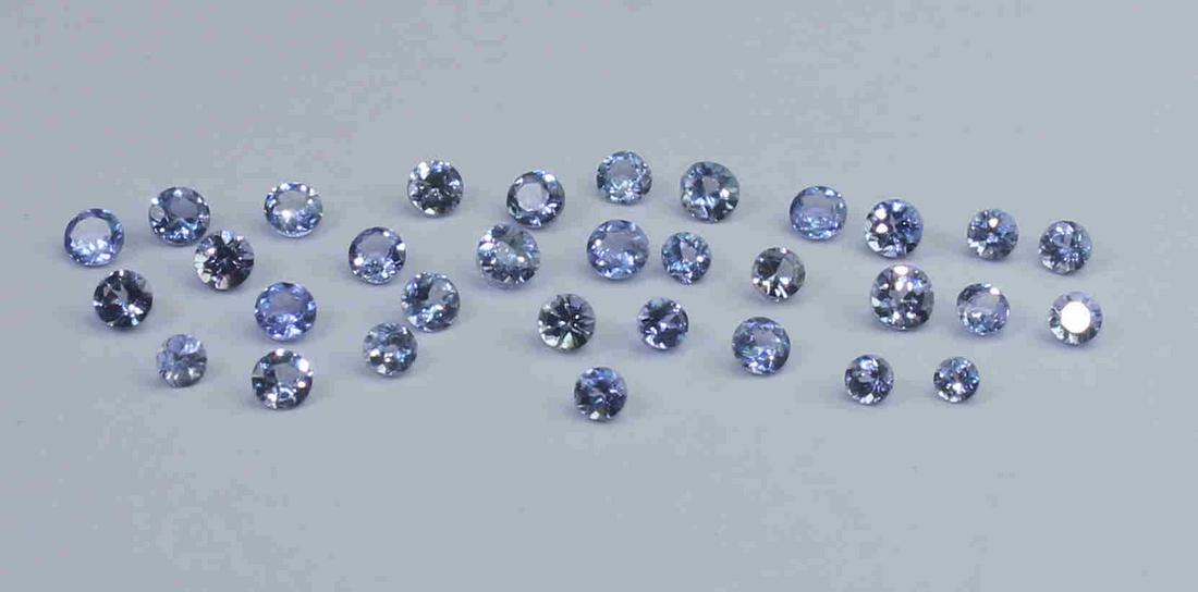 1.50 Cts Natural Tanzanite Lt: No Reserve! Shipping: Domestic: Flat-rate of $7.00 to anywhere within the contiguous U.S. International: Foreign shipping rates are determined by destination. Combined shipping: $3.00 for each additio