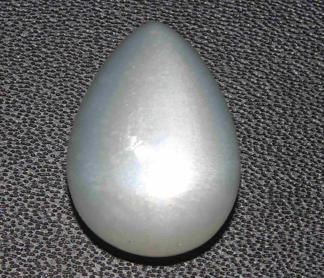 12.45 Cts Natural Moonstone (1 of 2)