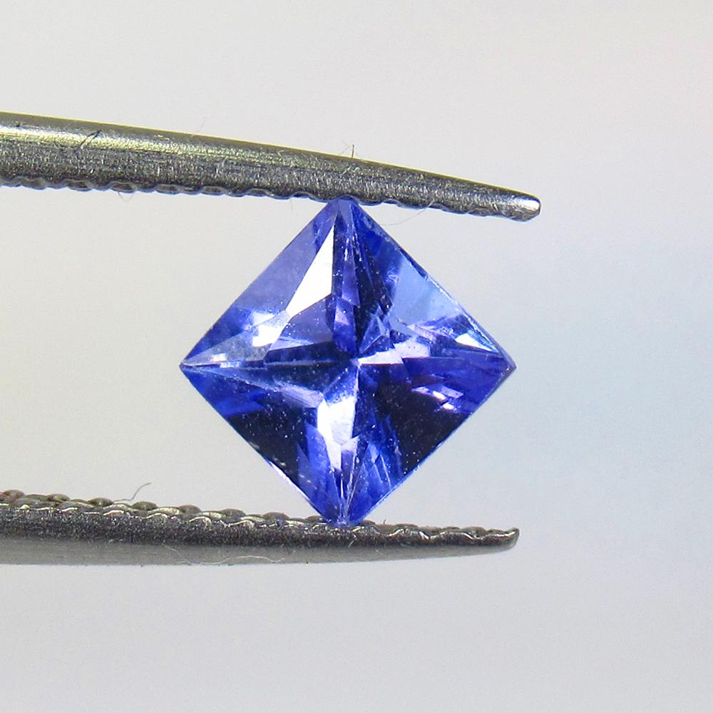 0.60 Ctw Natural Tanzanite Princess Cut: No Reserve! Title: 0.60 Ctw Natural Tanzanite Princess Cut Stone Clarity: VVS Gemstone: Tanzanite Carat Weight: 0.6 Size/Dimensions: 4.80 x 4.80 x 3.60 mm Additional Information: Top Quality Luster / 