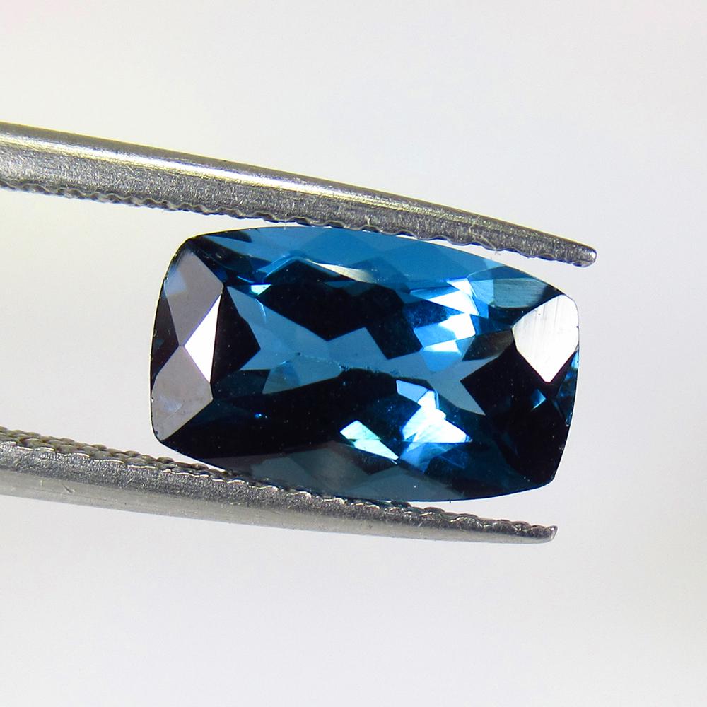 2.72 Ctw Natural London Blue Topaz Cushion Cut (1 of 2)