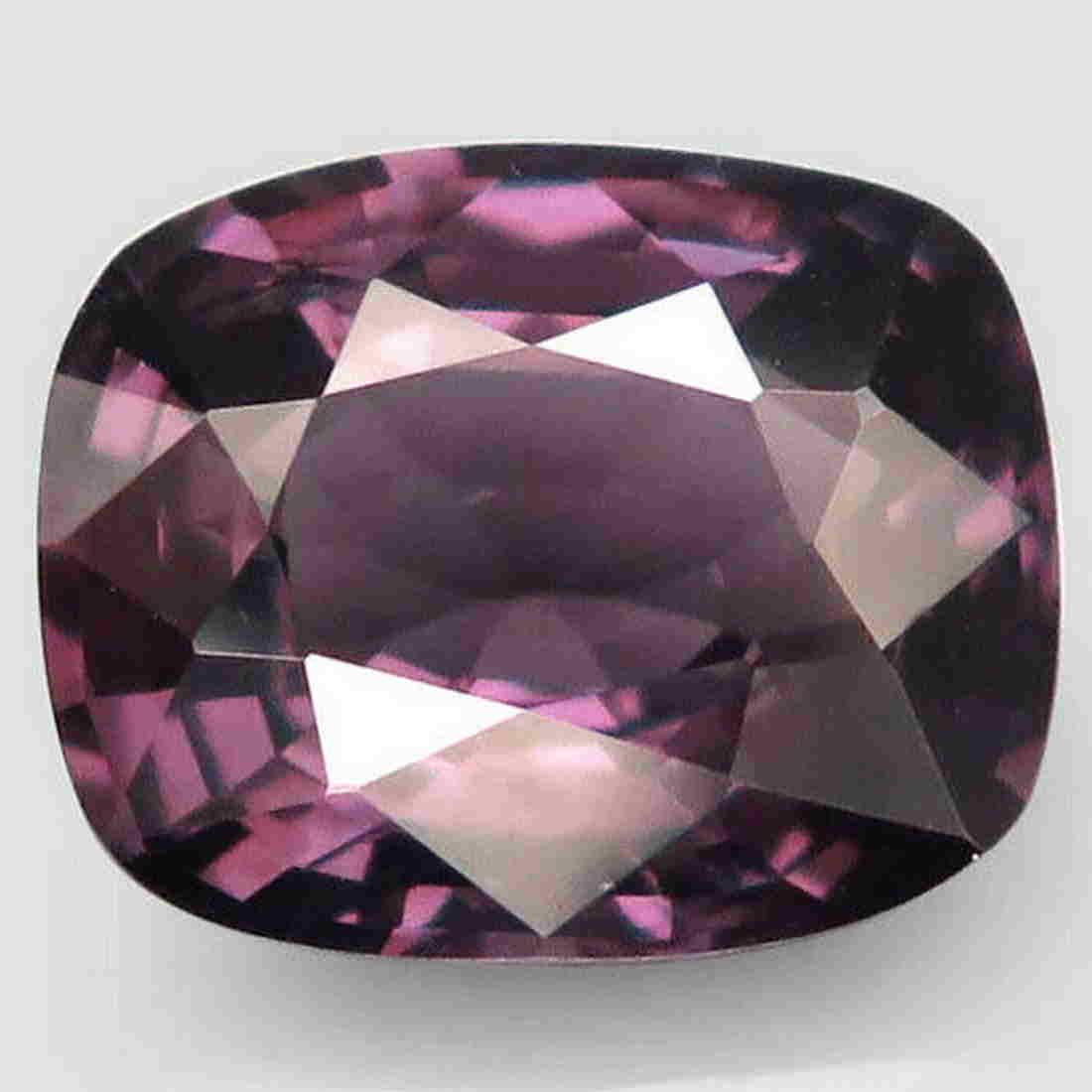 natural pink purple spinel-2,30 ct 1,2 (1 of 2)