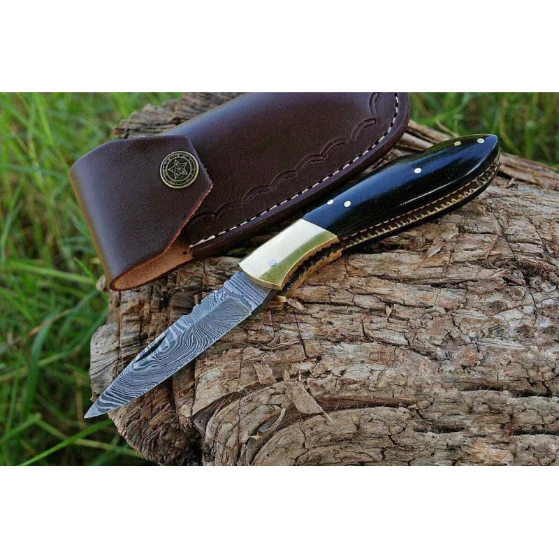 Hunting folding damascus steel knife pocket horn brass (1 of 3)