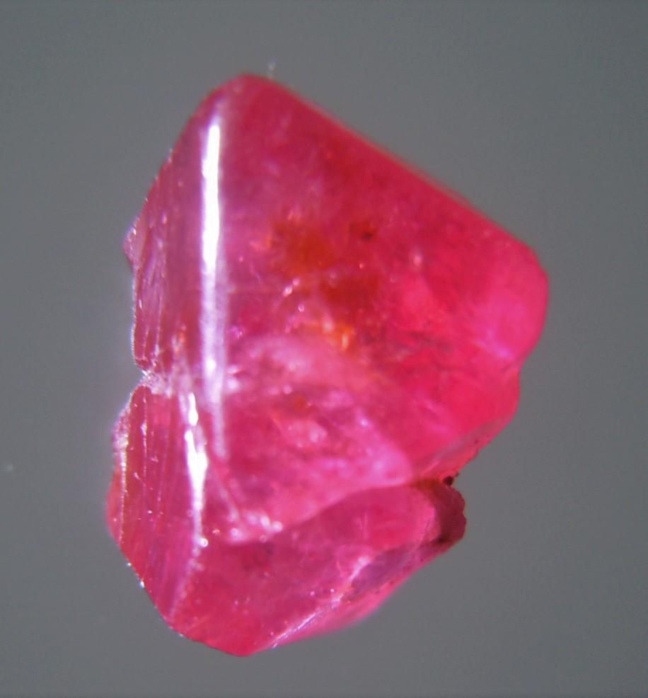 2.1 CT TRANSLUCENT RUBY - UNTREATED GEMSTONE (1 of 5)