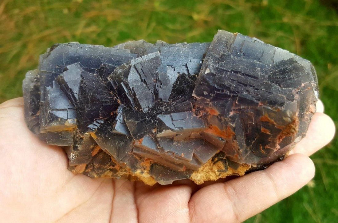 Beautiful Fluorite Specimen - 700 Grams - 123X71X58 mm (1 of 2)