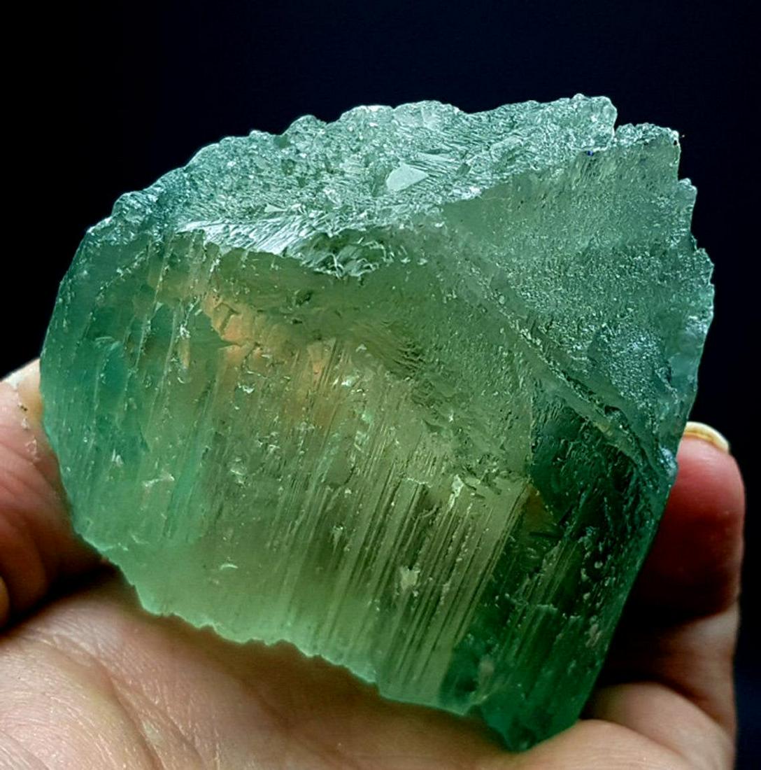 Kunzite Crystal ,V Shape Terminated & Complete And (1 of 6)