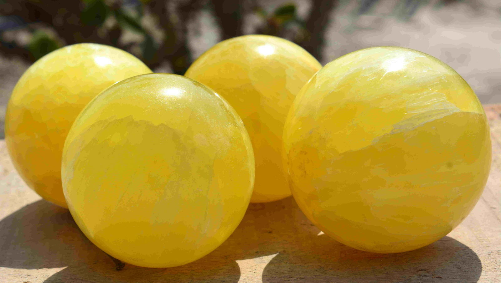 1 Kg Full Lemon Calcite Sphere 4 Pieces (1 of 4)