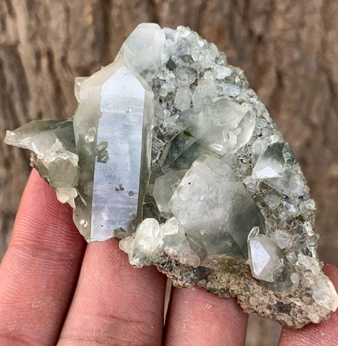 61 Gram Beautiful Natural Chlorine Quartz Specimen (1 of 3)