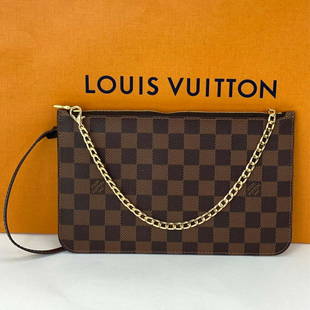 LOUIS VUITTON Pochette Damier Ebene Clutch Crossbody: Pre-Owned 100% Authentic Louis Vuitton Pochette Damier Ebene from a Neverfull W/added chain to use as a Shoulder or Crossbody Bag RATING: A/B..Very Good, well maintained, shows minor signs of wear MAT