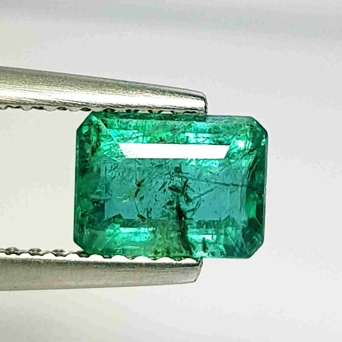 1.31 Ct " IGI Certified " Natural Emerald (1 of 5)