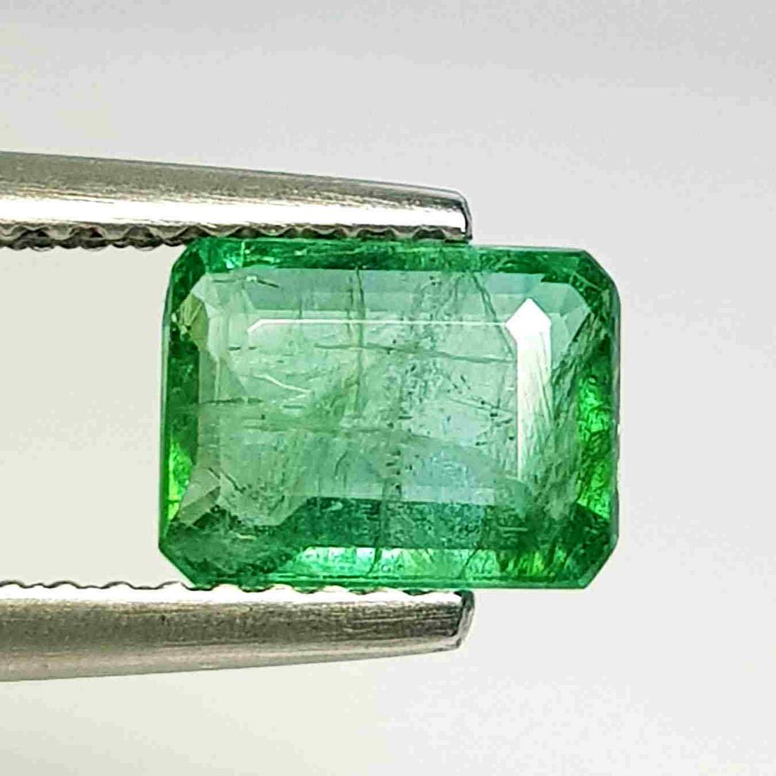 1.27 Ct " IGI Certified " Natural Emerald (1 of 5)