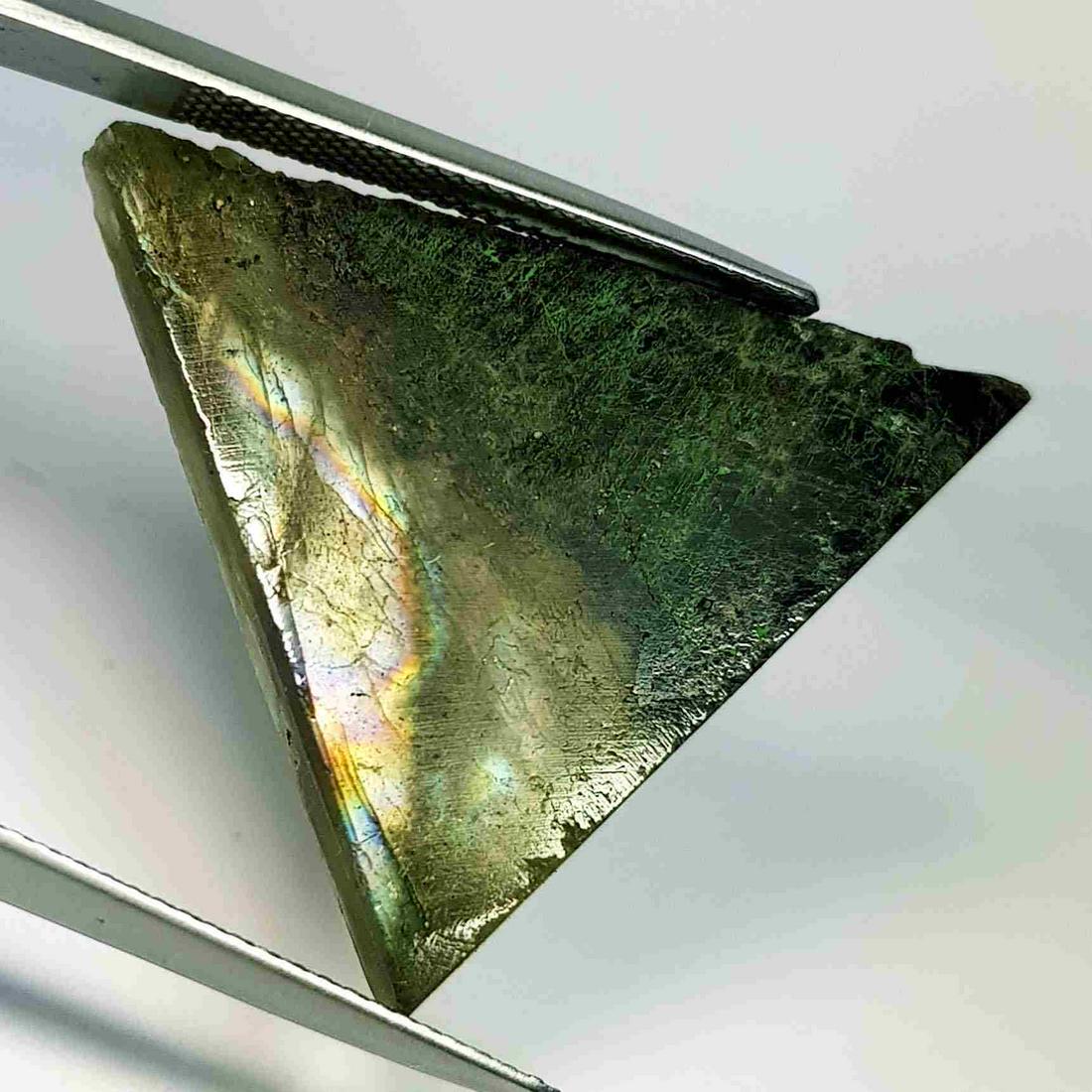 31.22 Ct Natural Labradorite Slice: No Reserve! Title: 31.22 Ct Natural Labradorite Slice Color/Clarity: Opaque Gemstones: LooseGemstone Carat Weights: 31.22 Size/Dimensions: 29.70 x 27.80 x 5.30 Additional Information: Fancy - USA Ship