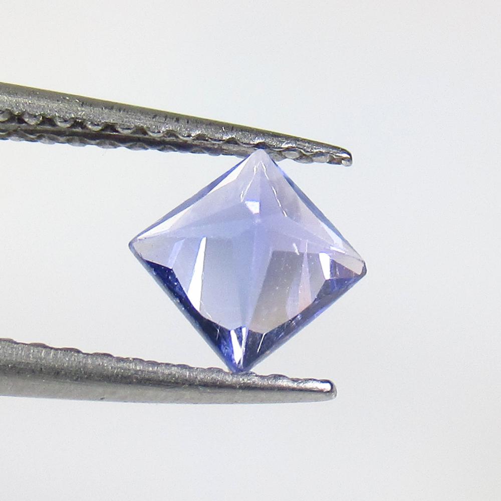 0.65 Ct Natural Tanzanite Princess Cut (1 of 2)