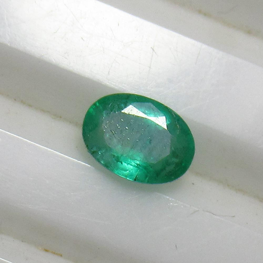0.88 Ct Natural Zambian Emerald Oval Cut (1 of 3)