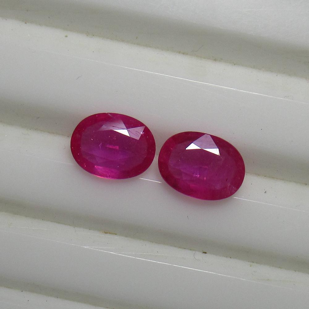 2.32 Ct Natural Mozambique Pinkish Ruby Oval Pair (1 of 3)