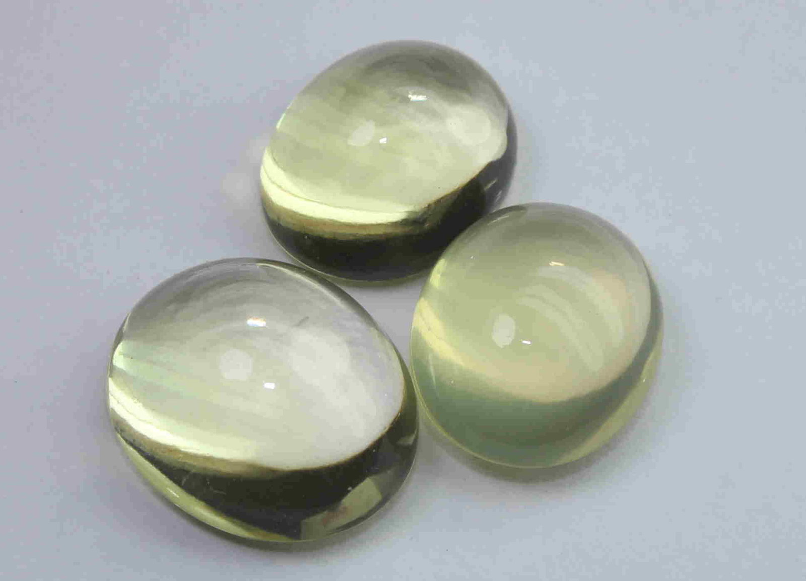 11.49 Cts Natural Lemon Quartz Lot: No Reserve! Title: 11.49 Cts Natural Lemon Quartz Lot Additional Information: Gemstone : Natural Lemon Quartz Weight : 11.49 Carats Dimensions : 11.6x10.1x5.9 mm , 10.7x8.7x5.4 mm , 10.1x8.3x5.7 mm Sh