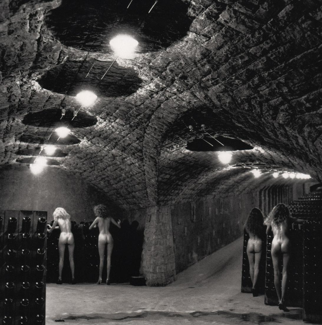 HELMUT NEWTON - Nudes in the cellars of Ca' del Bosco, (1 of 1)