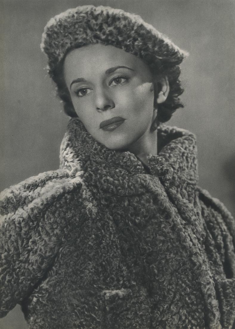 MAN RAY - Young Woman in Furs (1 of 1)