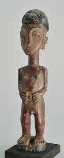 Ivory Coast BAULE figure statue African Art Baoule 1013: IVORY COAST BAULE – BAOULE Characteristics TYPE OF OBJECT: statue, figure. ETHNICAL GROUP : Baule – Baoule. ORIGINE : Ivory Coast. MATÉRIAL: Wood DIMENSIONS: About 12 1/2 inches high. About 13