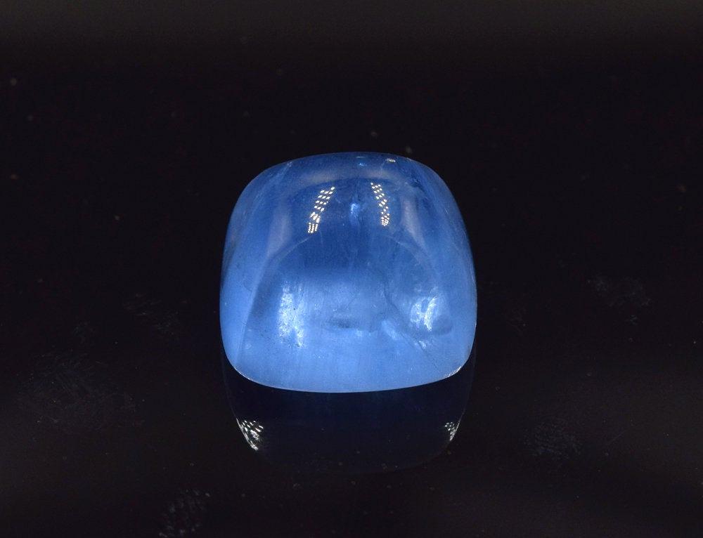 Aquamarine Cabochon , Natural Aquamarine Top Quality: Aquamarine Cabochon , Natural Aquamarine Top Quality Gemstone 18.75 cts, 15*14*11 mm Weight : 18.75 cts Size : 15*14*11 mm Origin : Pakistan Treatment : Natural DHL Shipphing Economy Shipping A1-173 R