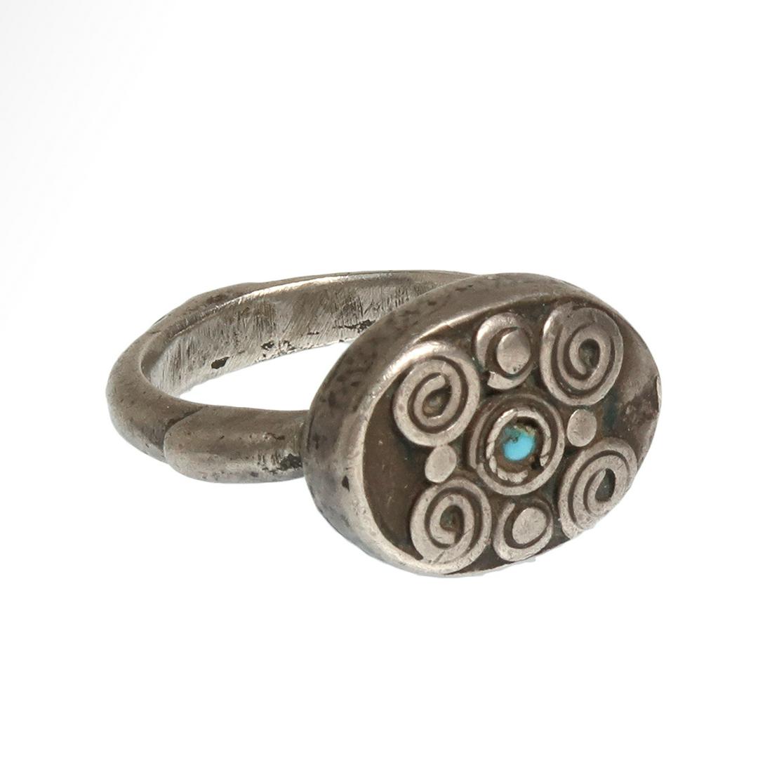 Viking Silver Ring with Spiral Patterns and Turquoise (1 of 6)