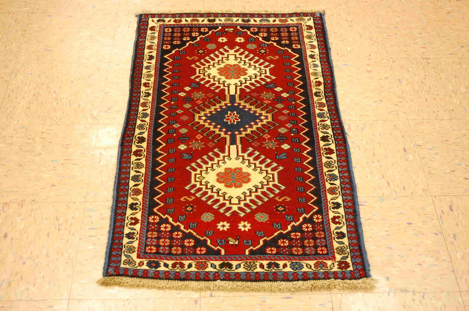 c1930s ANTIQUE PERSAN SHERAZ QASHKEE EFSHAR RUG 2 (1 of 7)