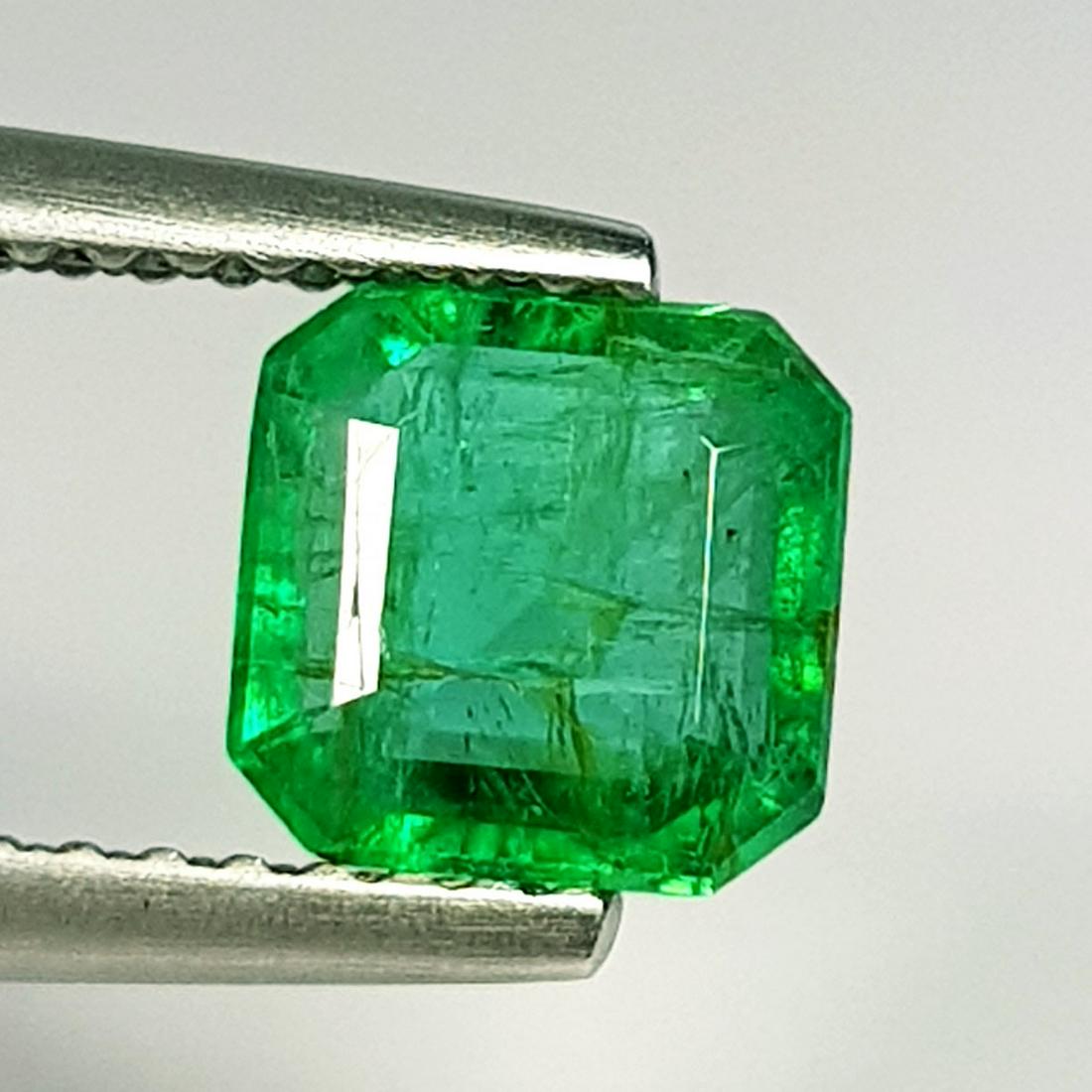 Natural Emerald Square Cut 1.03 ct (1 of 4)