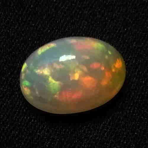 2.73 CTS NATURAL ETHIOPIAN WELO WHITE OPAL OVAL GOOD (1 of 5)