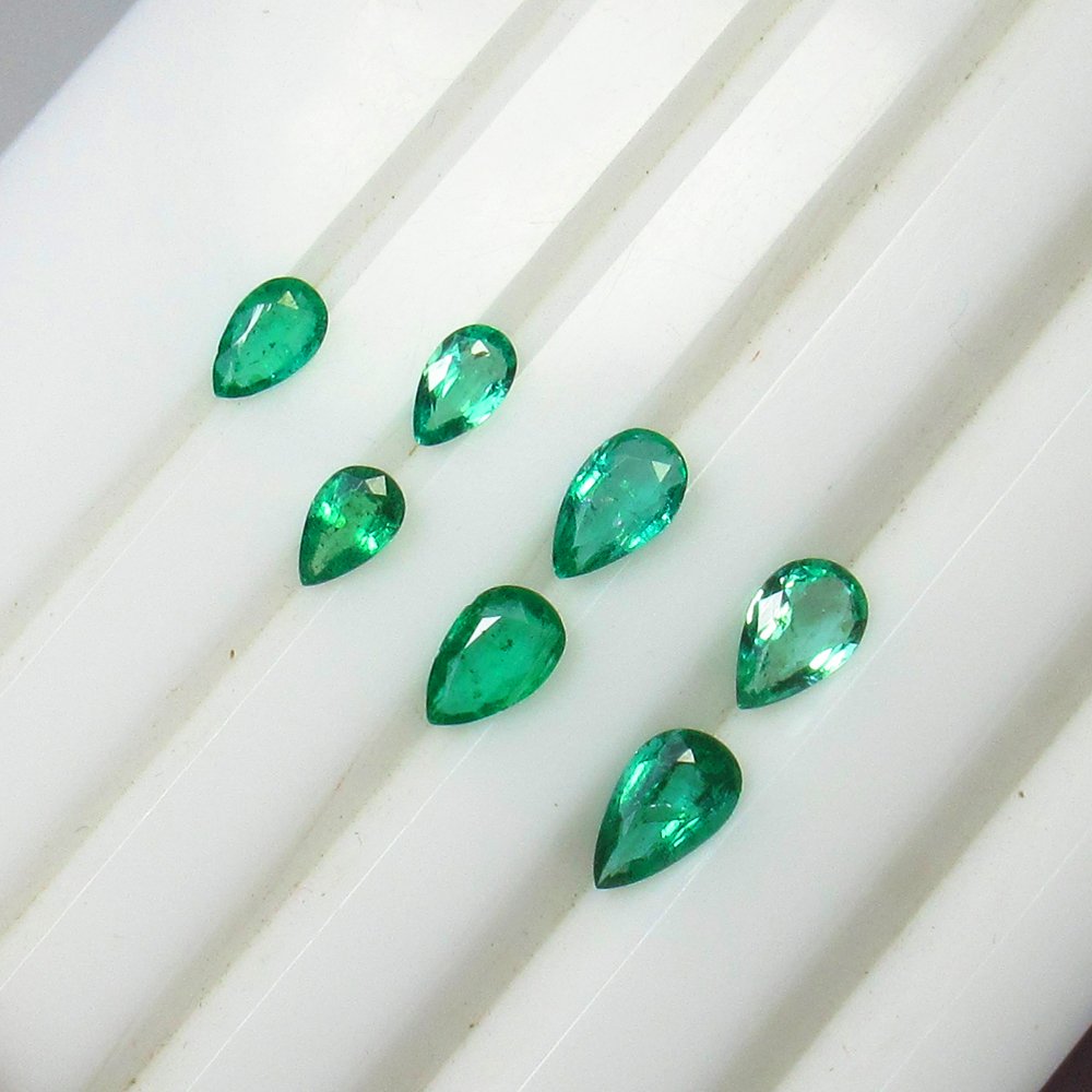1.94 Ctw Natural 7 Zambian Emerald Pear Set (1 of 3)