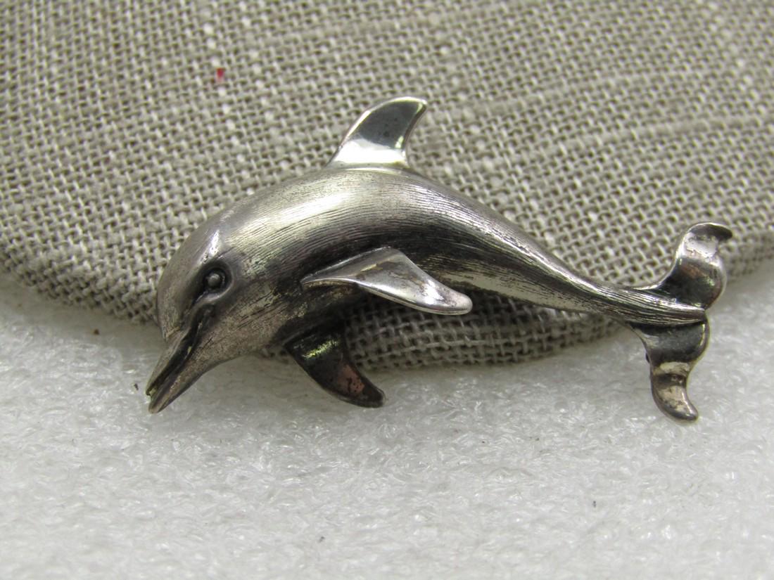 Beau sterling brooch store
