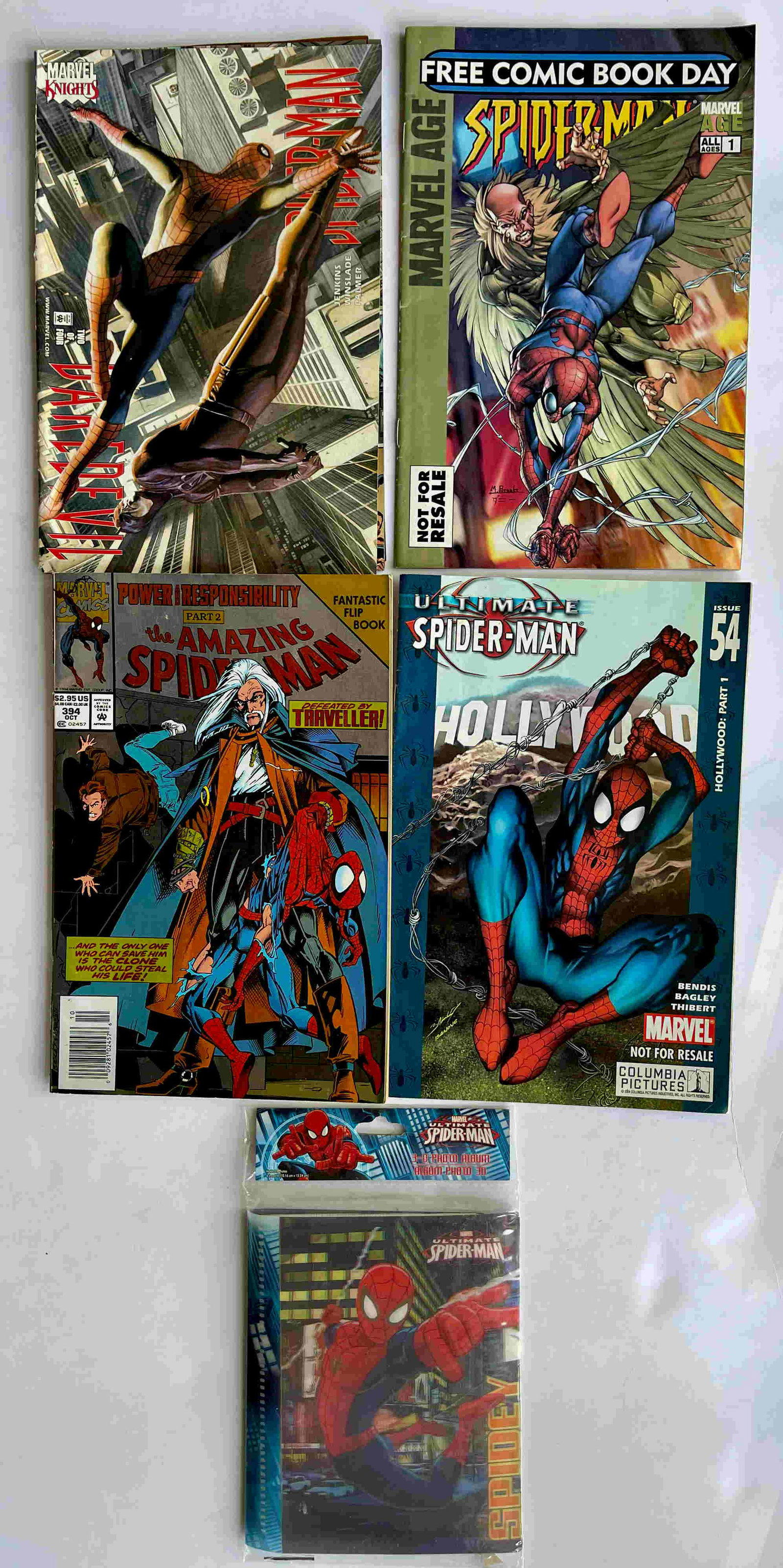 THE SPIDER-MAN SET WITH 3D PHOTO ALUBM (1 of 1)