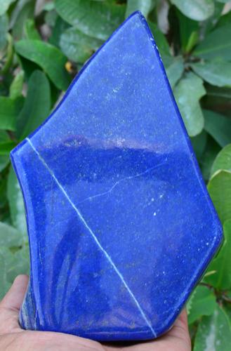 1440 Grams Royal Blue Lapis Lazuli Tumble: Title: 1440 Grams Royal Blue Lapis Lazuli Tumble Weight: 1440 Grams Origin: Afghanistan Materials: Tumble Size: 188x125x34 MM Description: Treatment: Natural Reserve: $160.00 Shipping: Domestic: Flat