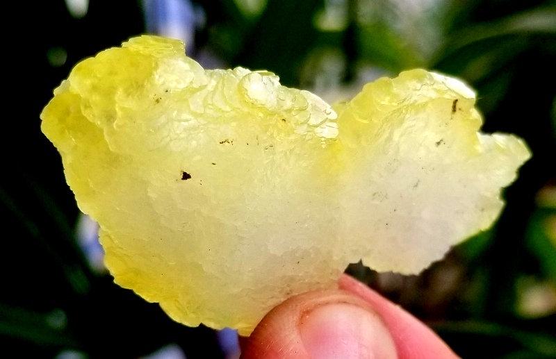 18 Gram Lovely Bubble Brucite Specimen From Baluchistan (1 of 6)