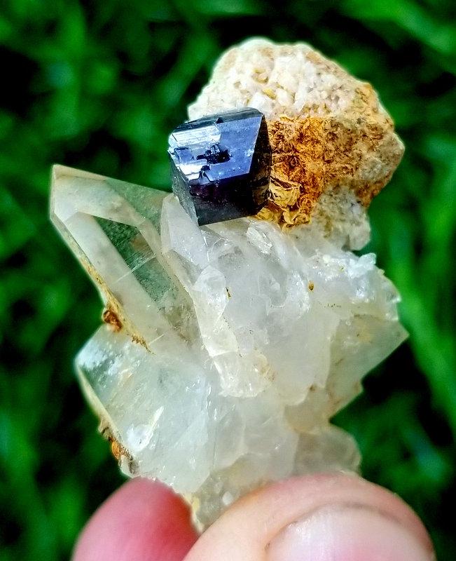 8 Gram Lovely Anatas Crystal With Qaurtz Specimen From: 8 Gram Lovely Anatas Crystal With Qaurtz Specimen From Baluchistan pakistan size 15mm 20mm 29mm weight 8 Gram Reserve: $10.00 Shipping: Domestic: Flat-rate of $15.00 to anywhere within the contiguo